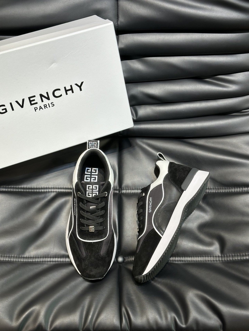 Givenchy Sneakers